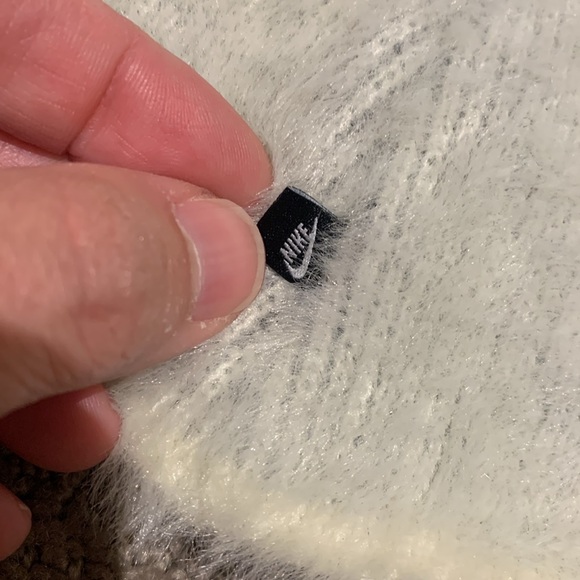 Nike Unisex Plush Knit Infinity Scarf - Picture 8 of 8